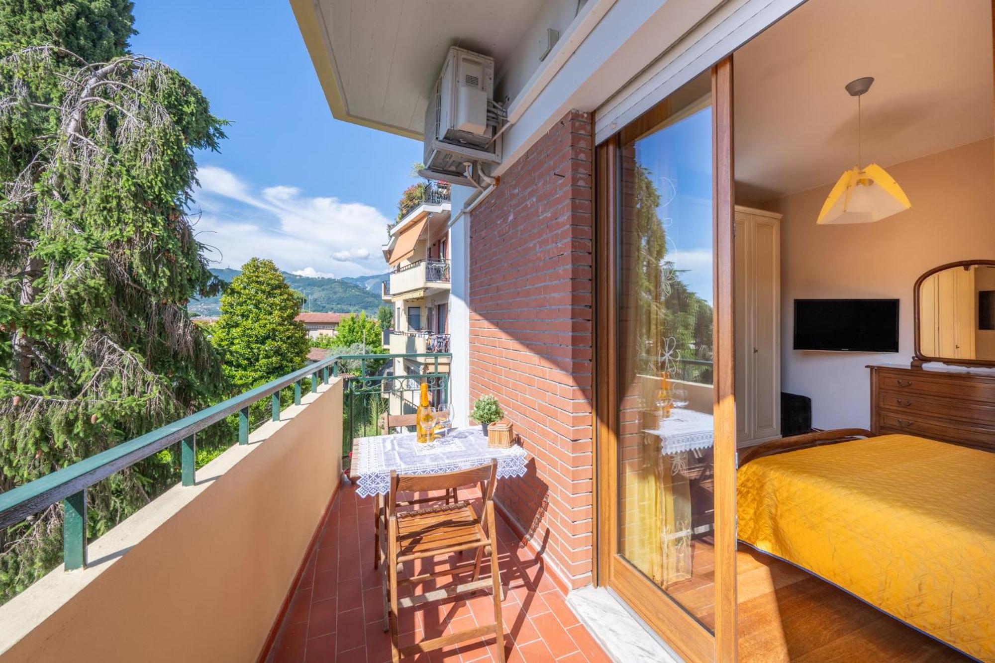 New Luxury 2Bdr Terrace, Views, Ac Appartement Marina Di Carrara Buitenkant foto